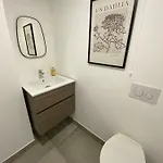 Apartment Fabulous Two-bedroom With Parking