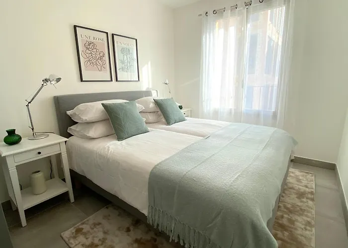 公寓 Fabulous Two-bedroom With Parking