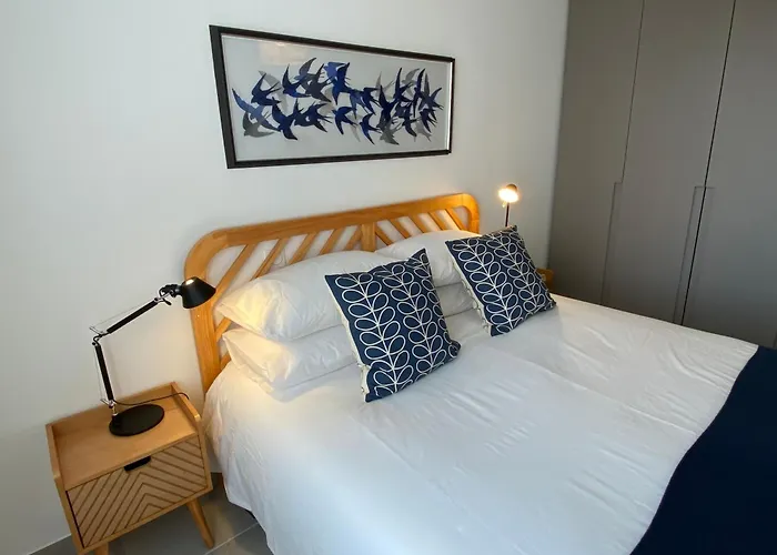 Apartment Fabulous Two-bedroom With Parking