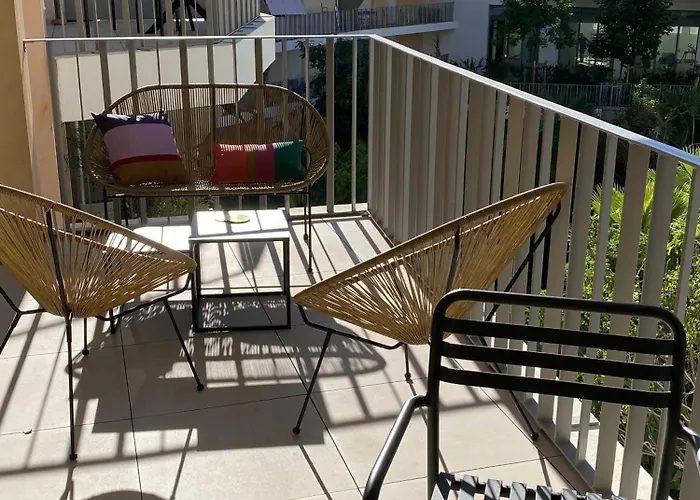 公寓 Fabulous Two-bedroom With Parking 昂蒂布